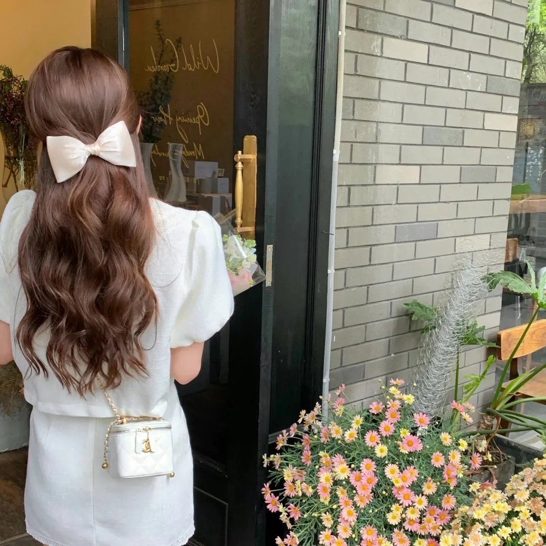钱信伊:地下酒吧